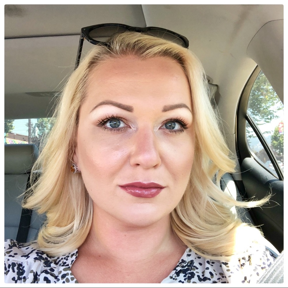 Meet your Posher, Katya